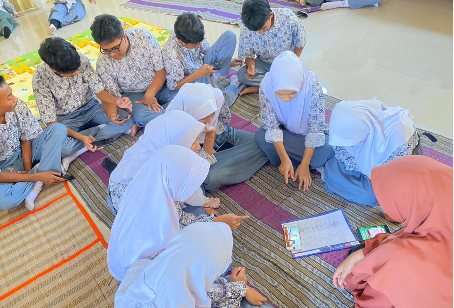 guru_siswa_1.webp